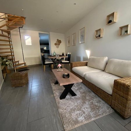 Gite Comme Chez Soi Ducey Les Cheris Экстерьер фото