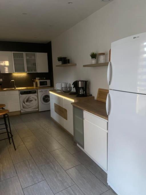 Gite Comme Chez Soi Ducey Les Cheris Экстерьер фото